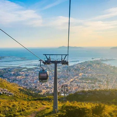 Apartman Un Girasole Sul Mare - & *