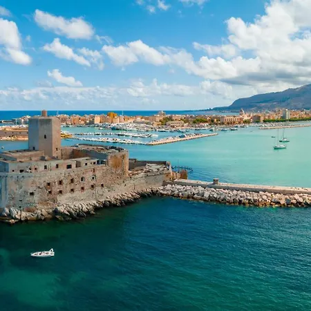 Un Girasole Sul Mare - & Apartman Trapani