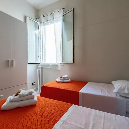 Apartman Un Girasole Sul Mare - &