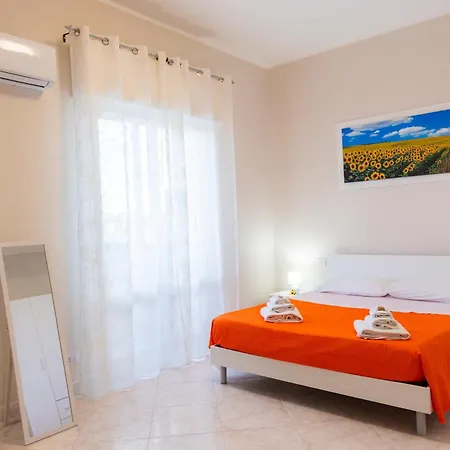 Un Girasole Sul Mare - & Apartman *