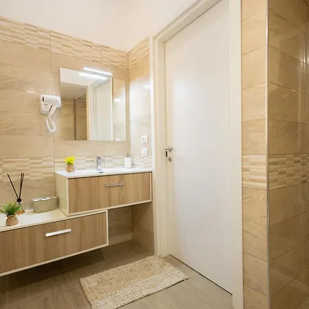 Un Girasole Sul Mare - & Trapani